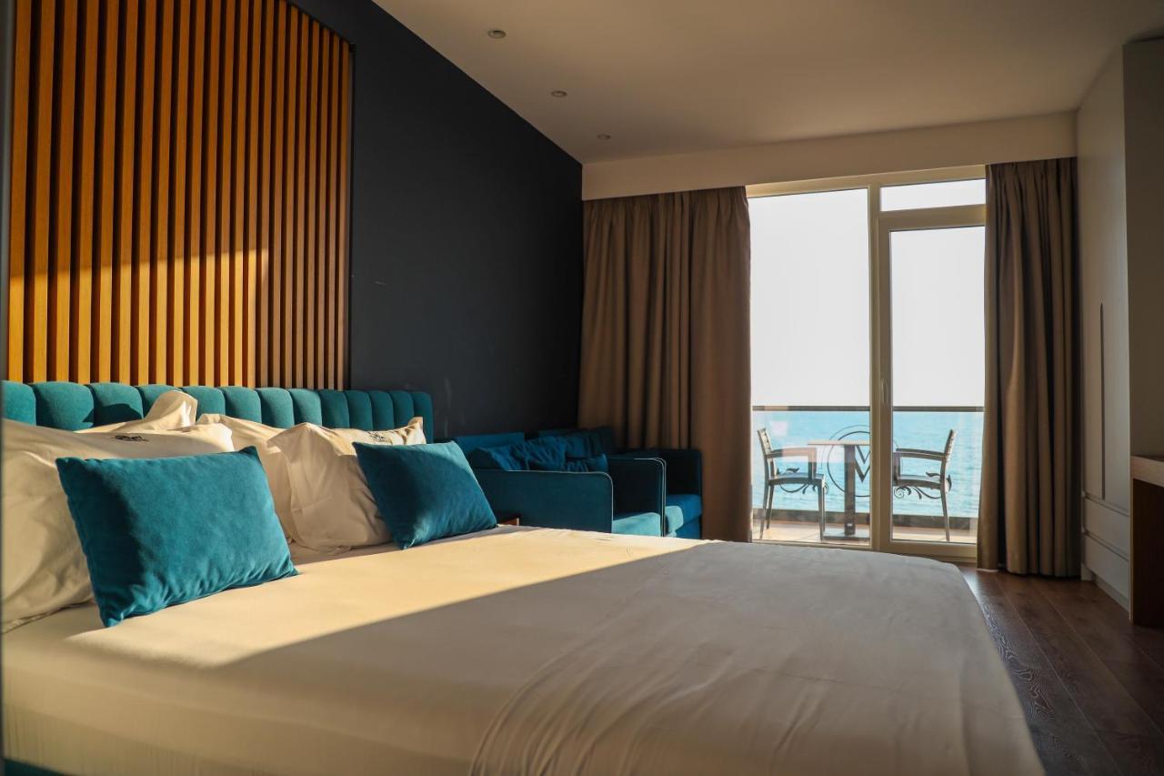 Vm & Hotel